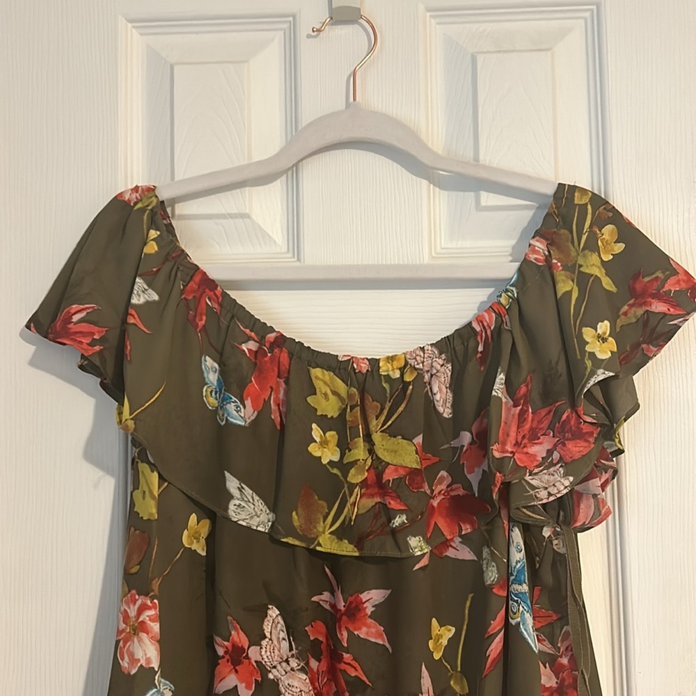 Maeve - Anthropology Beautiful Tropical Top - Picture 2 of 5